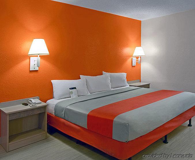Park Inn By Radisson, Aurora Exterior photo